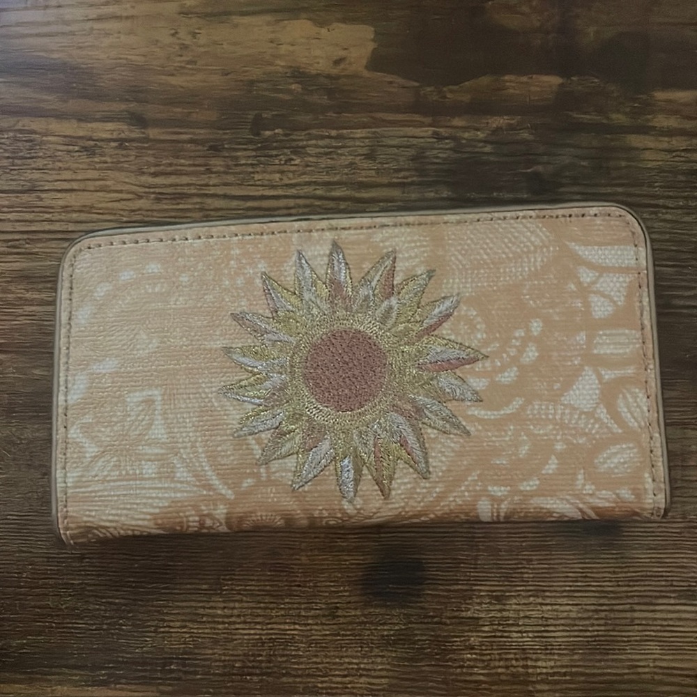 Sakroots Wallet